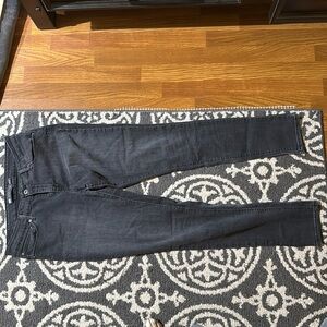 Levi skinny jean